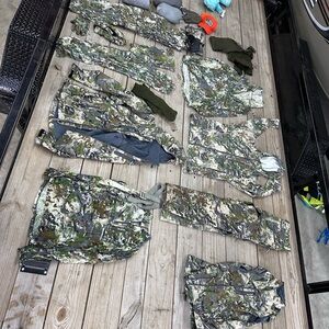 SKRE Hunting Gear Set